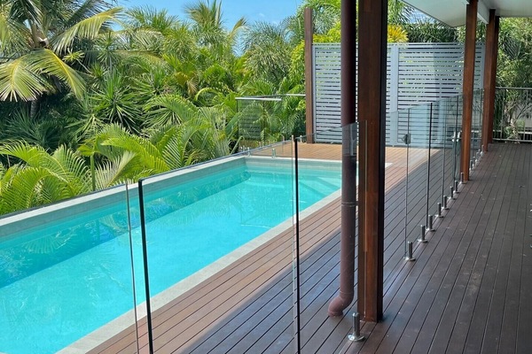 Pool/Deck