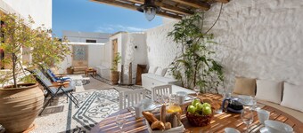 Lyx 3 sovrum traditionella hus i byn Lindos, Rhodos stad