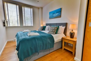 4 bedrooms, internet - Beautiful holiday home, just a walk away from Talland beach... (Looe)