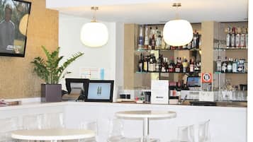 Bar (en la propiedad)