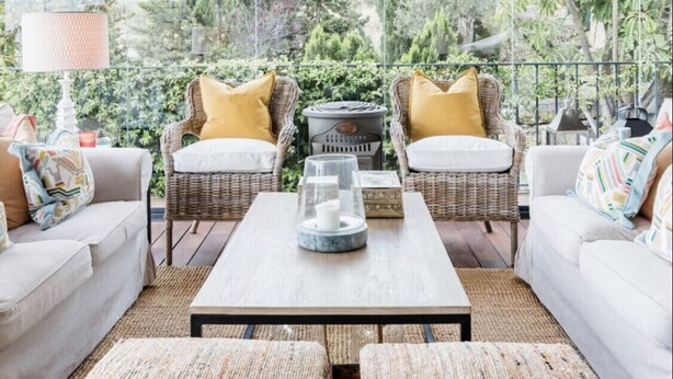 A cozy outdoor seating area with wicker furniture, a wooden ceiling fan, and a view of lush greenery. - SEA, GOLF, RELAX, LANDSCAPE, POOL (Rincón de la Victoria)
