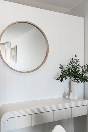 Interior - Steps to the sand | Belle Vista 2 Apartment Seacliff (Seacliff)