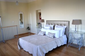 1 Schlafzimmer, Bügeleisen/Bügelbrett, Internetzugang, Bettwäsche