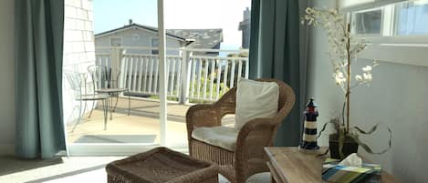 Smart TV, lareira, videogames, DVD player