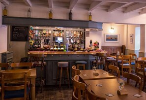 Restaurant - The Kings Arms (Penzance)