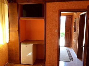 Habitación doble, Terraza | 1 habitación, escritorio y insonorización 