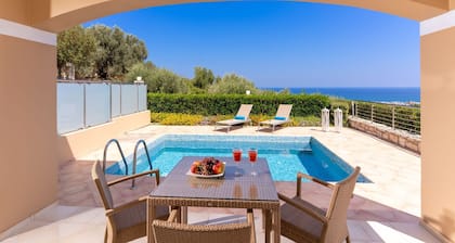 800m. de la mer, piscine privée, petit déjeuner gratuit, vue sur la mer, les familles