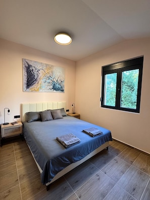 1 chambre, fer et planche à repasser, Wi-Fi gratuit, draps fournis