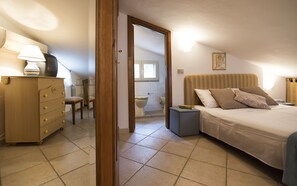 4 Schlafzimmer, Bügeleisen/Bügelbrett, Reisekinderbett, kostenloses WLAN