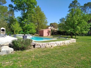 A heated pool - Tourrettes:air-conditioned villa, private pool, heated possibility Avril to Sept (Tourrettes)