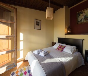 1 camera, ferro/asse da stiro, Wi-Fi, lenzuola