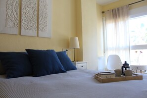 1 Schlafzimmer, BĂŒgeleisen/BĂŒgelbrett, Internetzugang, BettwĂ€sche