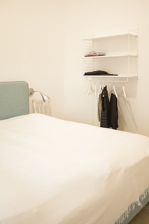 2 Schlafzimmer, Reisekinderbett, kostenloses WLAN, Bettwäsche