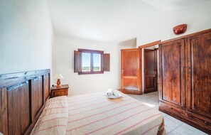 1 habitación y ropa de cama 