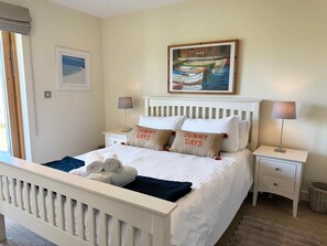 3 bedrooms, Internet