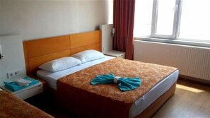 Standard Triple Room, Smoking, Sea View
