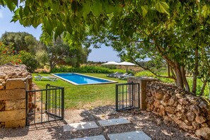 Pool - 784524 Ses Cases, Spain (Manacor)