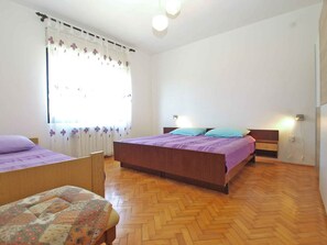 Room - Holiday apartment mit Terrasse und Klimaanlage (Ližnjan)