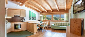 Edelweiss - Wolf Farm