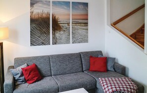 Fernseher, Kamin, DVD-Player