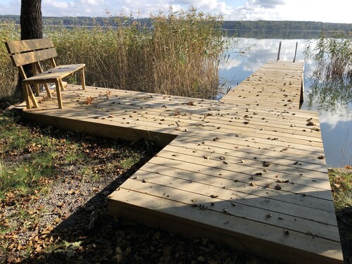 Paeta maaseudulle - lähellä Tukholman ja 2 golfkenttää