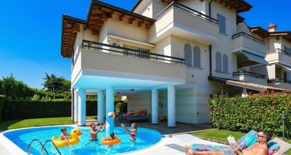 Sirmione Bea house by Desenzanoloft