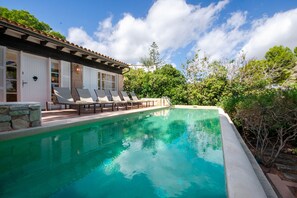 Imagem sem classificação, 2 de 28, botão