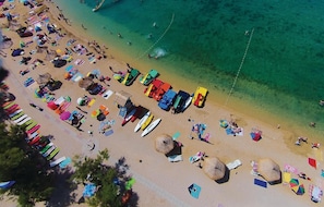 Nära stranden
