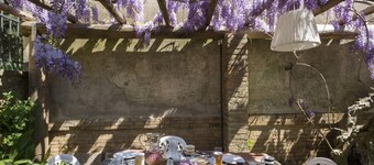 A path of relaxation and history between vineyards and olive trees - 6 pax