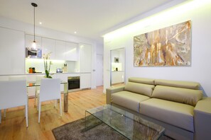 Smart TV, DVD player