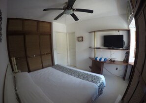 1 habitación, escritorio y wifi gratis 