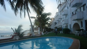 Outdoor pool - Departamento Sol mar y Playa Cancun 001 (Cancun)