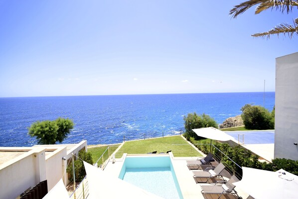 Nicht klassifiziertes Bild, 1 von 43, Schaltfläche