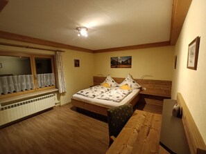 2 habitaciones, internet y ropa de cama 