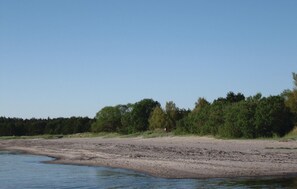 Una playa cerca, pesca