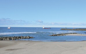 In Strandnähe, Angeln