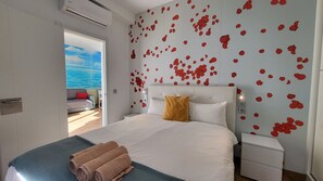 1 slaapkamer, een strijkplank/strijkijzer, gratis wifi, beddengoed