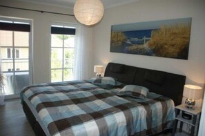 Unclassified image, 4 of 10, button