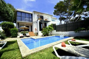 Imagen sin descripción, 4 de 69, botón