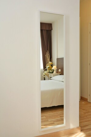 Double Room, Annex Building (Villa Luna - Stair Access Only)
