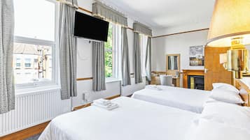Coffres-forts dans les chambres, bureau, fer et planche Ă repasser