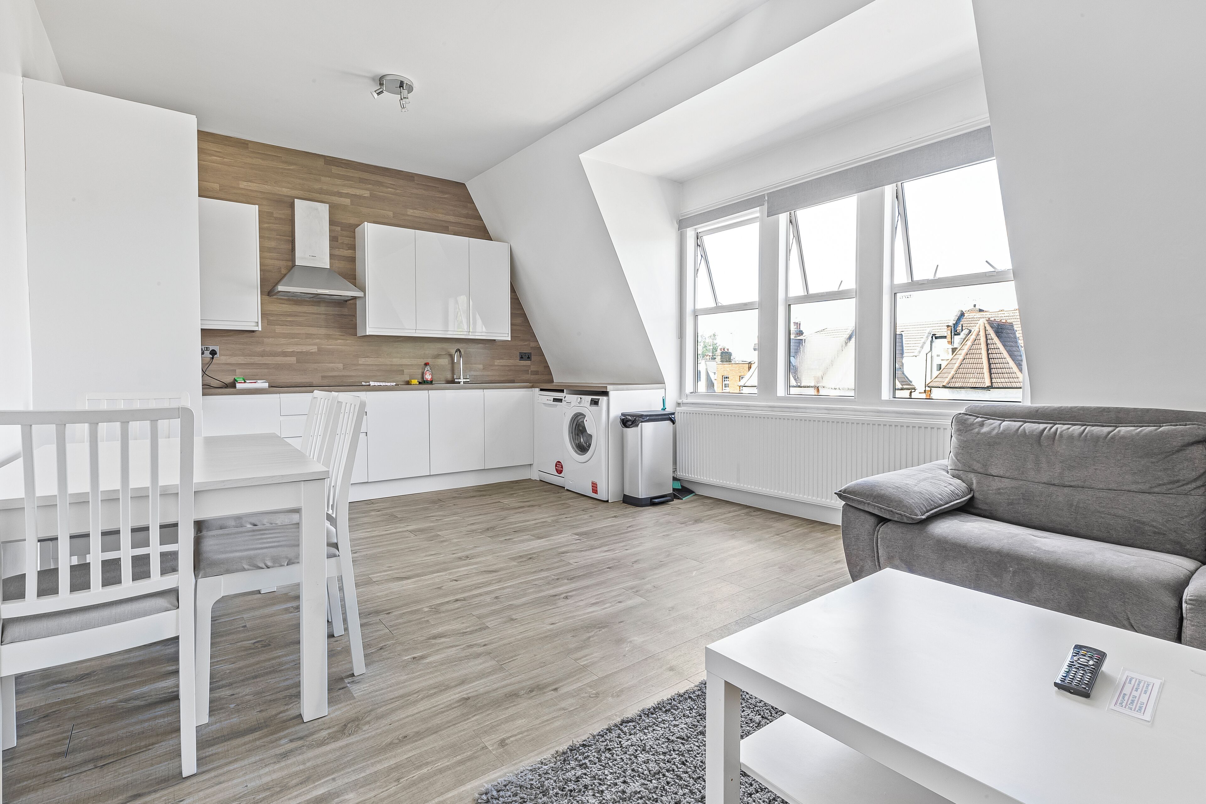 Apartment, 2 Bedrooms | Private kitchen | Fridge, coffee/tea maker, electric kettle