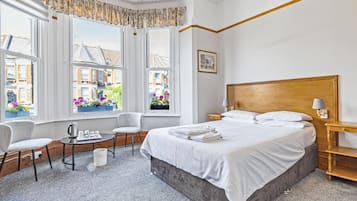 In-room safe, desk, iron/ironing board, free WiFi