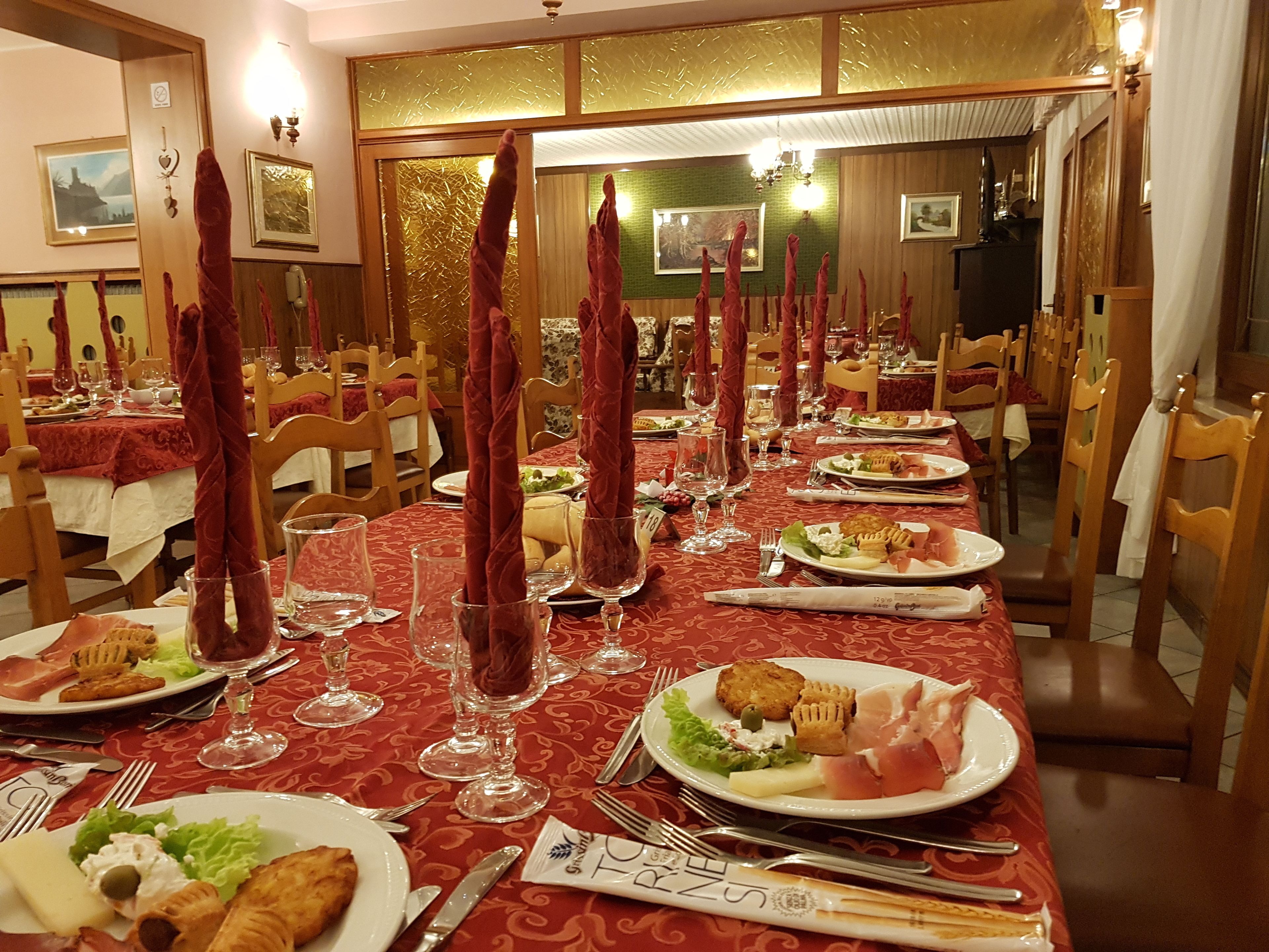 Servizio di colazione e cena