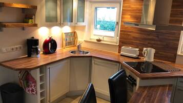 Kühlschrank, Ofen, Geschirrspüler