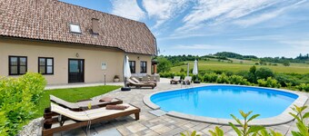 Superbe maison Ă Krasic avec sauna