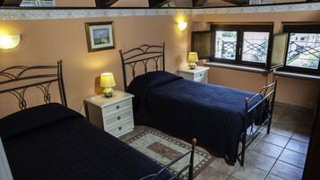 Zweibettzimmer | Schreibtisch, kostenloses WLAN