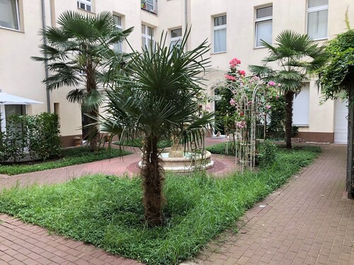 Super  * * * *  Apartment am Hauptbahnhof mit Terrasse, Internet, Waschmaschine