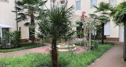 Super * * * * Apartment am Hauptbahnhof mit Terrasse, Internet, Waschmaschine