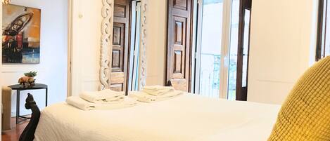 Apartamento Confort, 1 habitación | 1 dormitorio, minibar con artículos gratuitos, sistema de insonorización